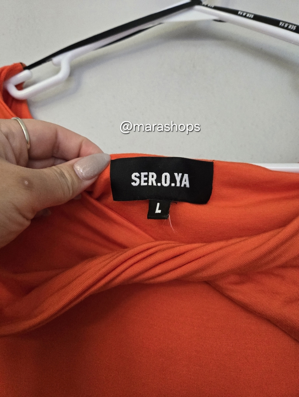 Seroya Novella Dress - Picture 4 of 7